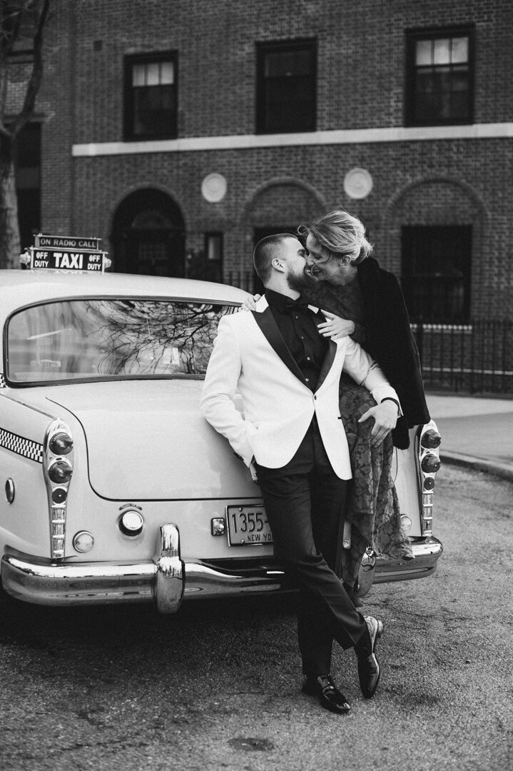 82_Vintage-Taxi-Cab-New-York-Wedding-Wedding-Jonica-Moore-Photography.jpg