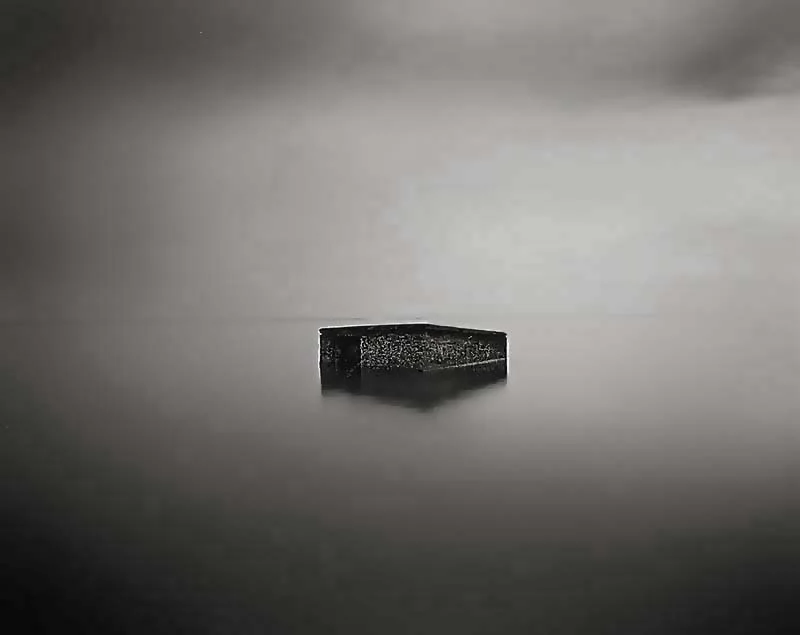 pinhole669.jpg