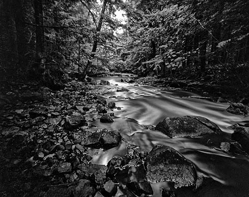 pinhole668.jpg