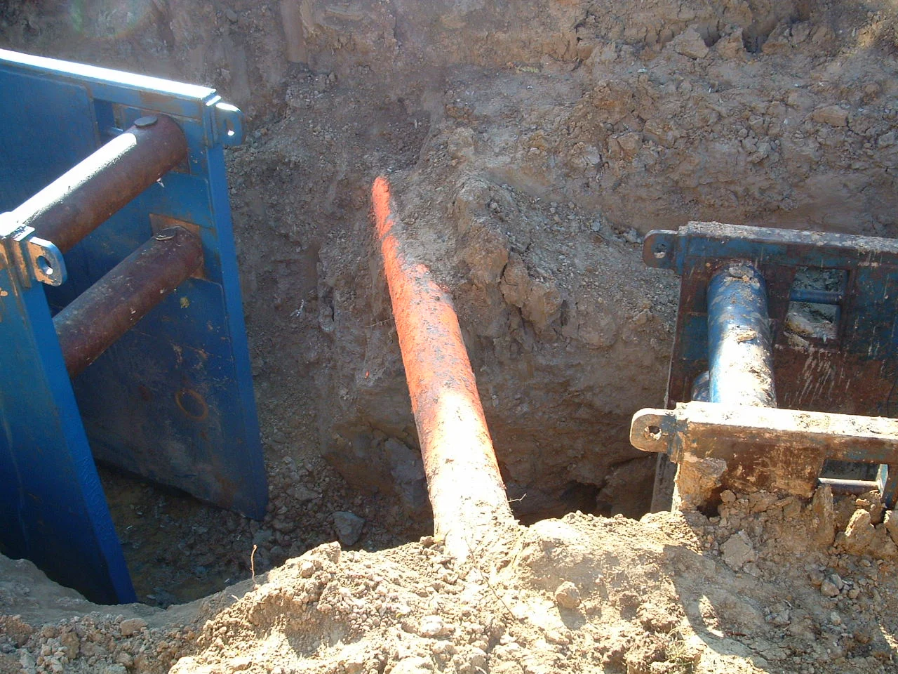 Comcast Aston - Pipe Work @ Gas Pipe Lines