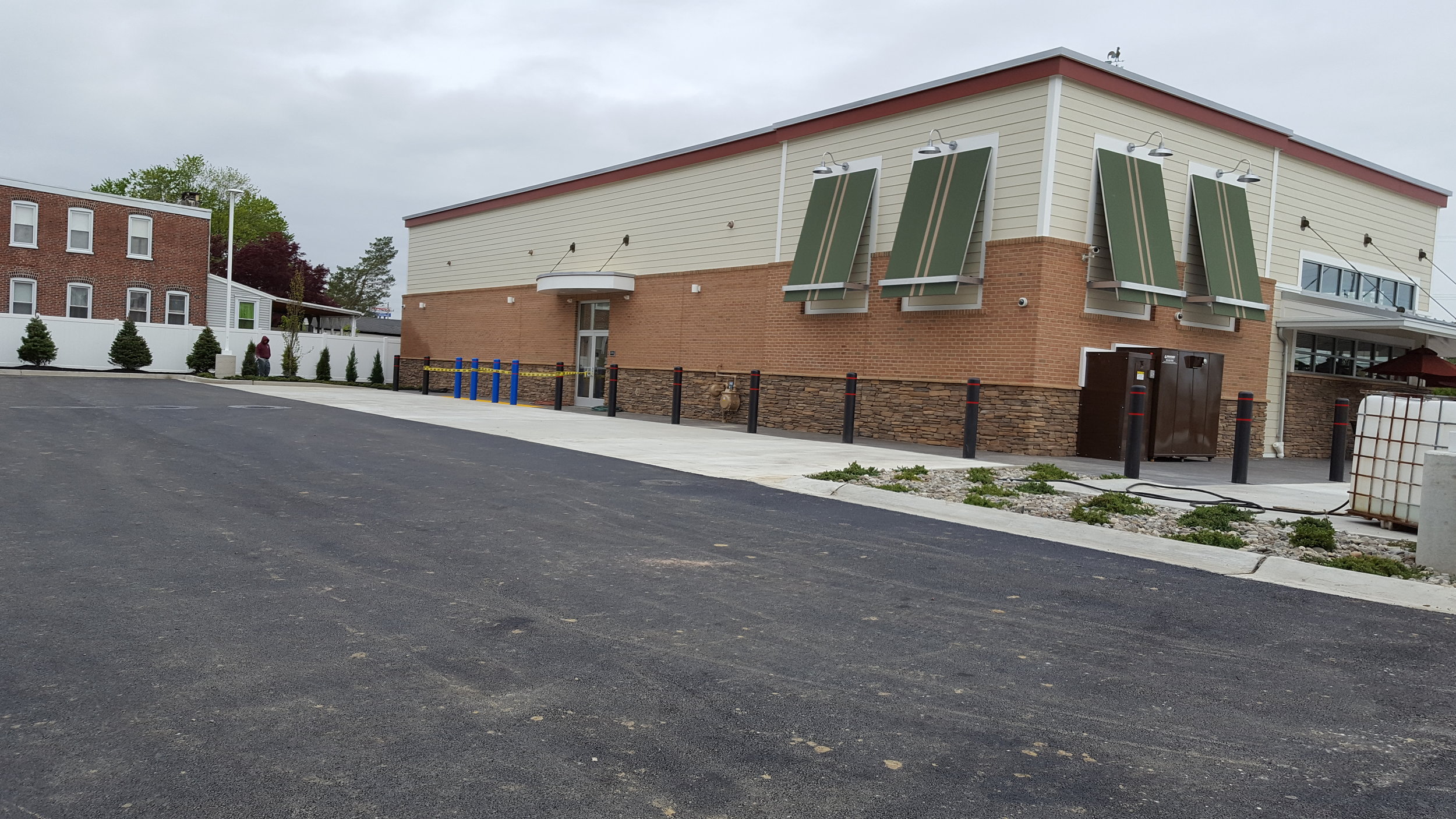 Royal Farms #221 - Finished