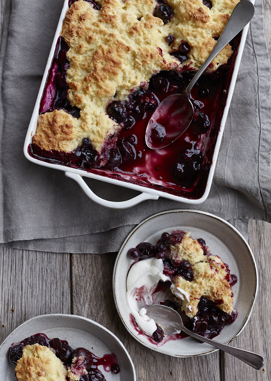 14_BlueberryCobbler_024.jpg