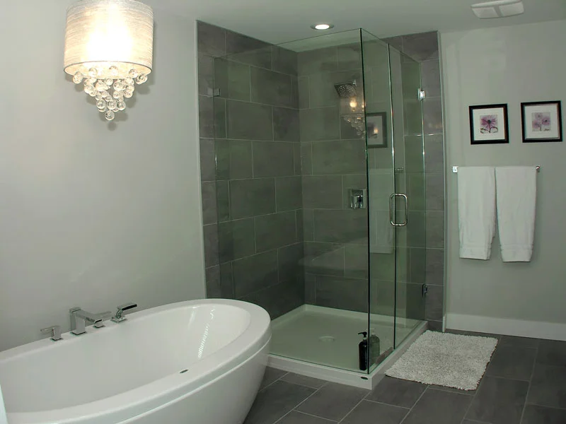 still-ensuite2.jpg