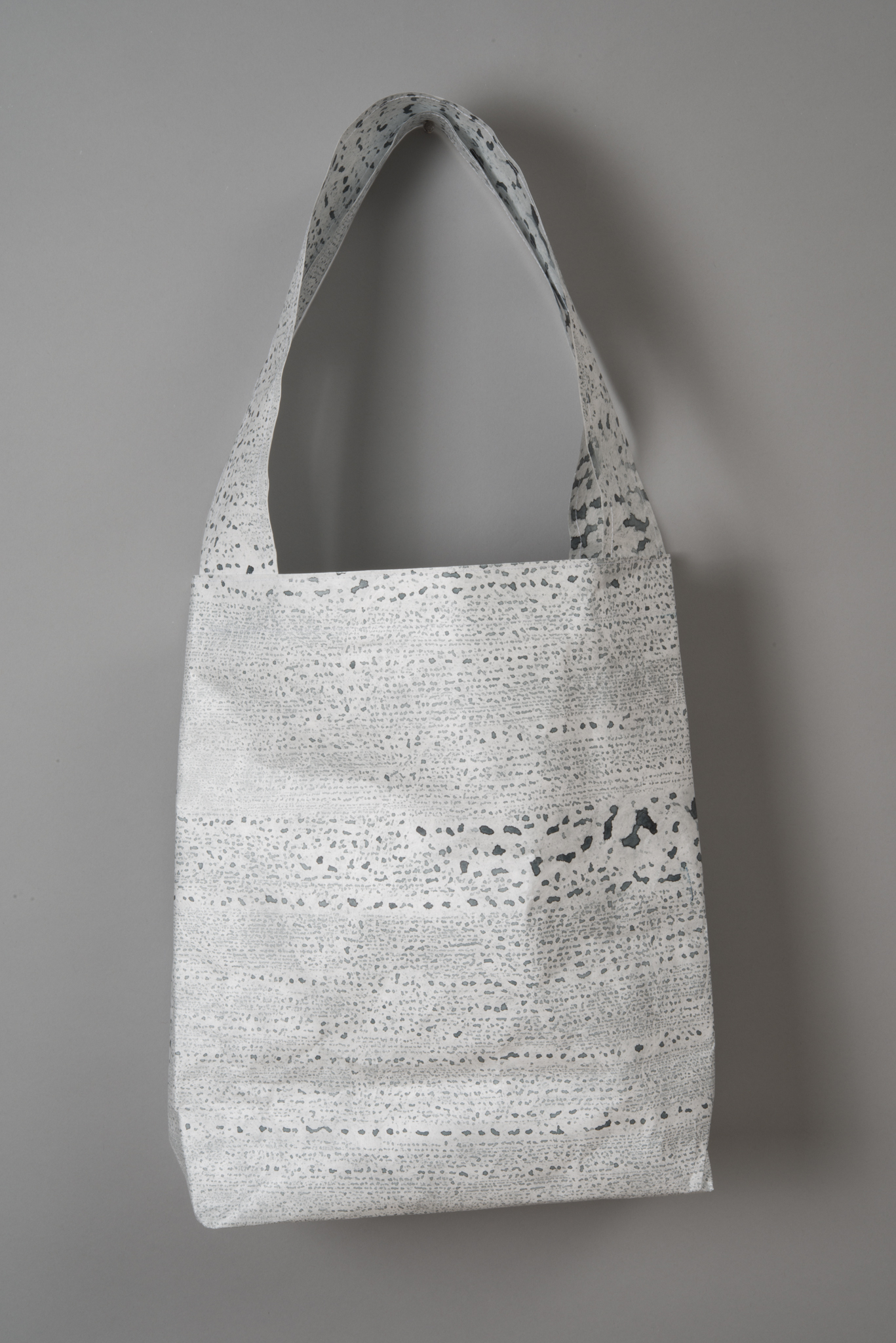 Tyvek Tote Grey