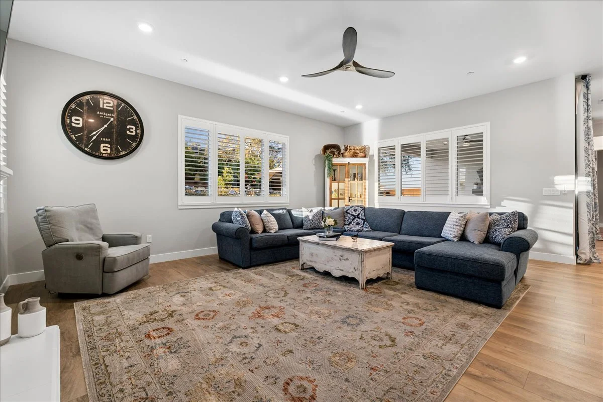 23-1009 Trapani Ln 00023.jpg