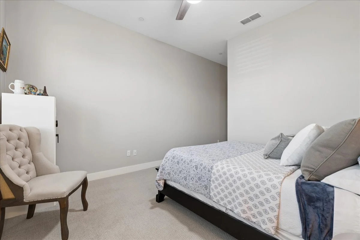 33-1009 Trapani Ln 00033.jpg