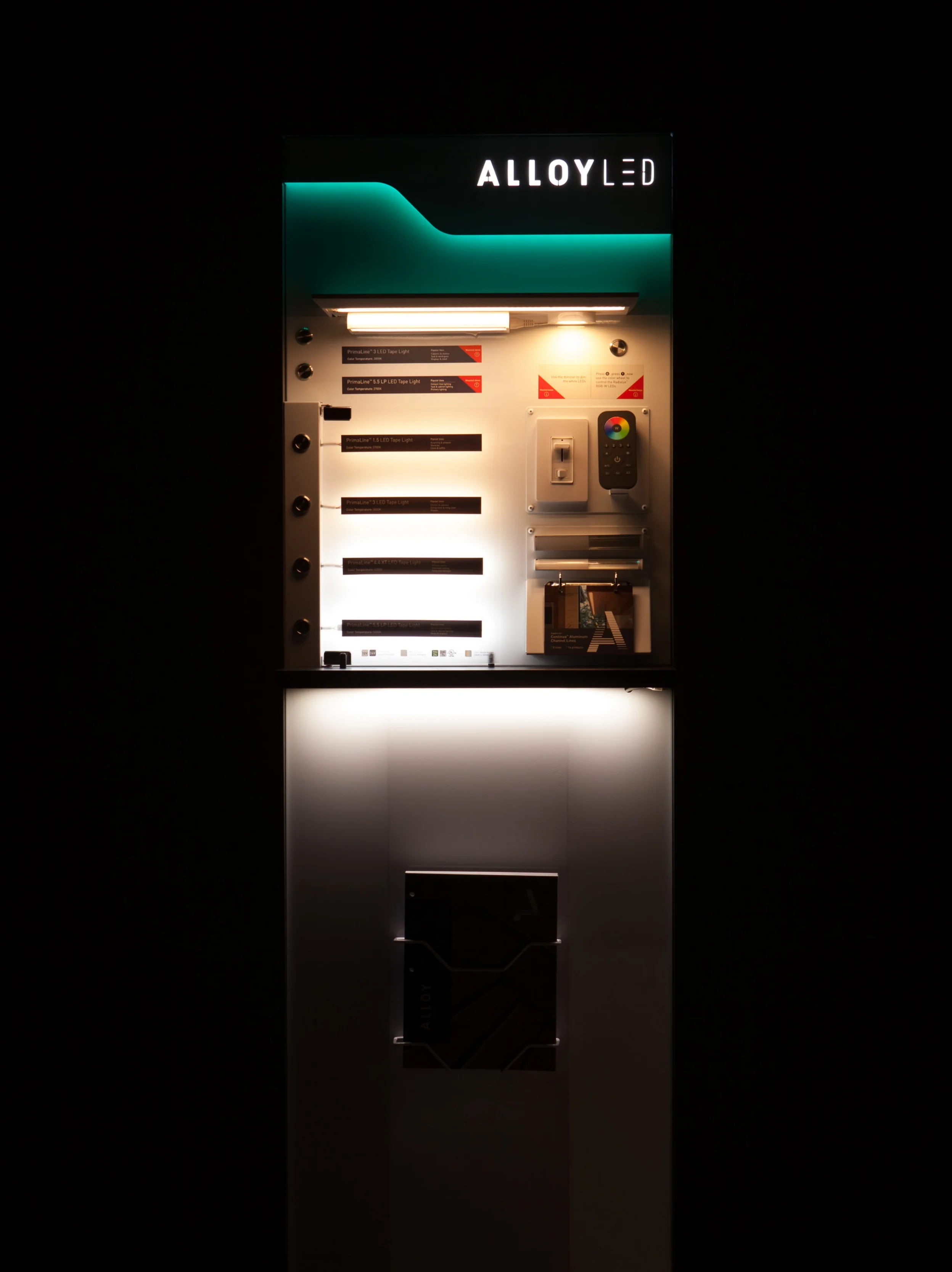 When lit, the display shows the range of color temperatures of the LED strips as well as the quality of the light with minimized hot spots. The lights are also individually controlled.