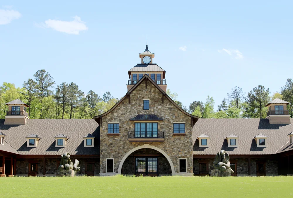 HORSE MANSION.jpg