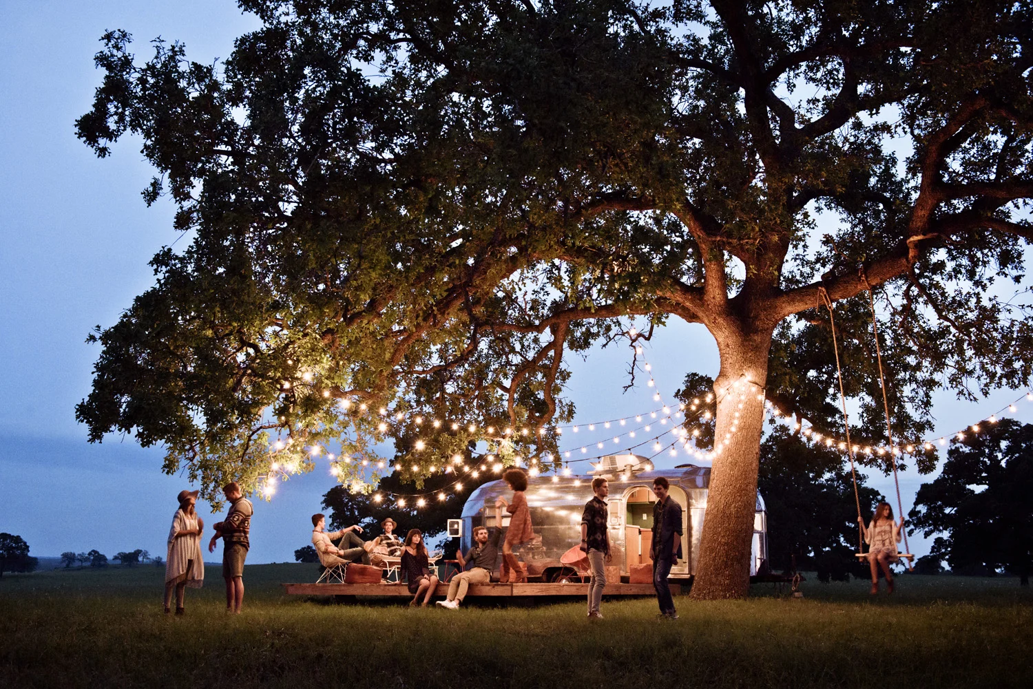 Photo - RJ Shaughnessy © American Eagle Outfitters