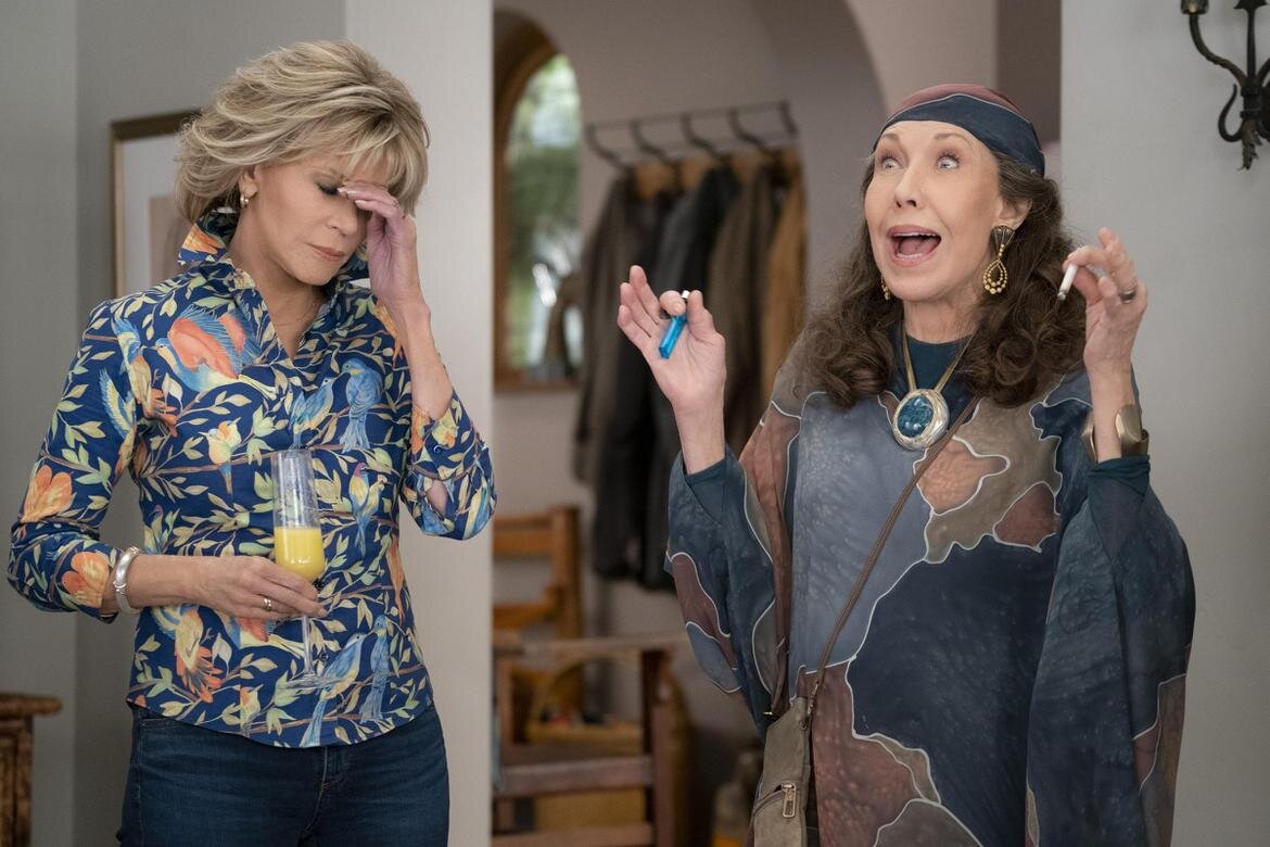 Grace_and_Frankie_S6_t1170.jpg