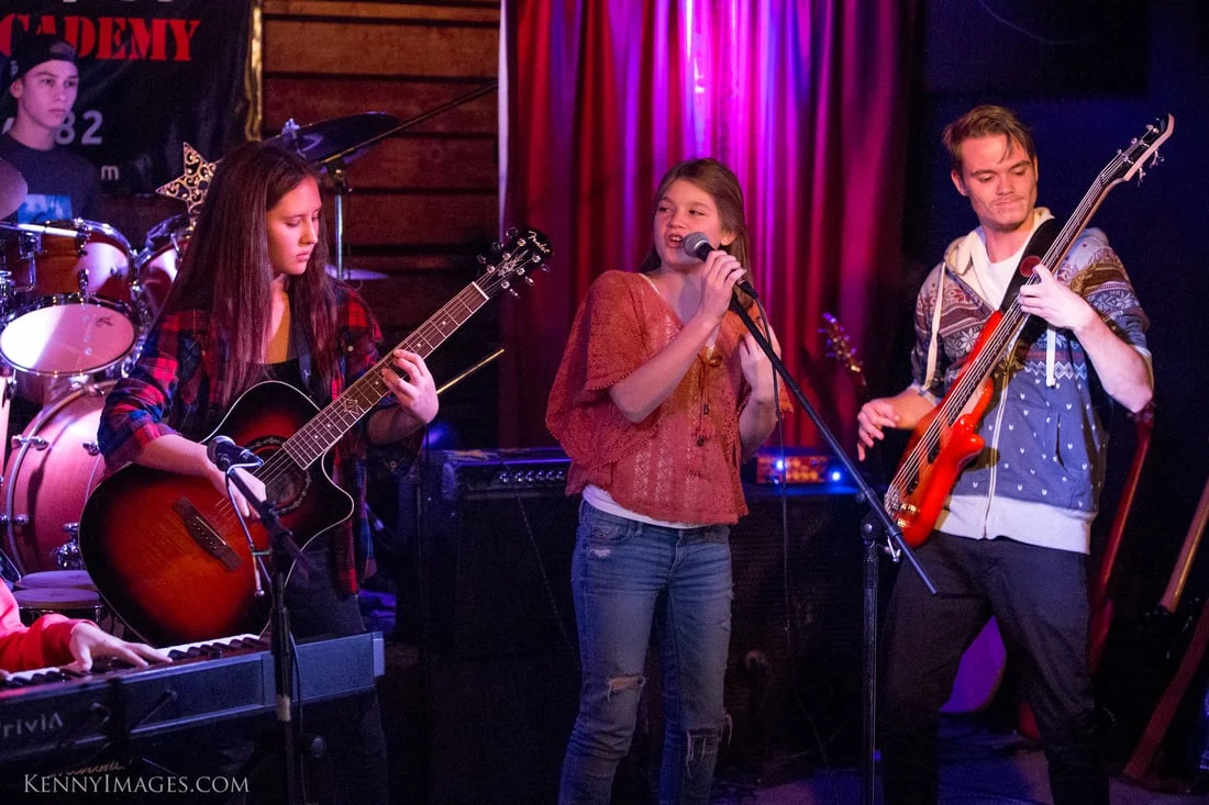 Impromptu Jam band on stage!