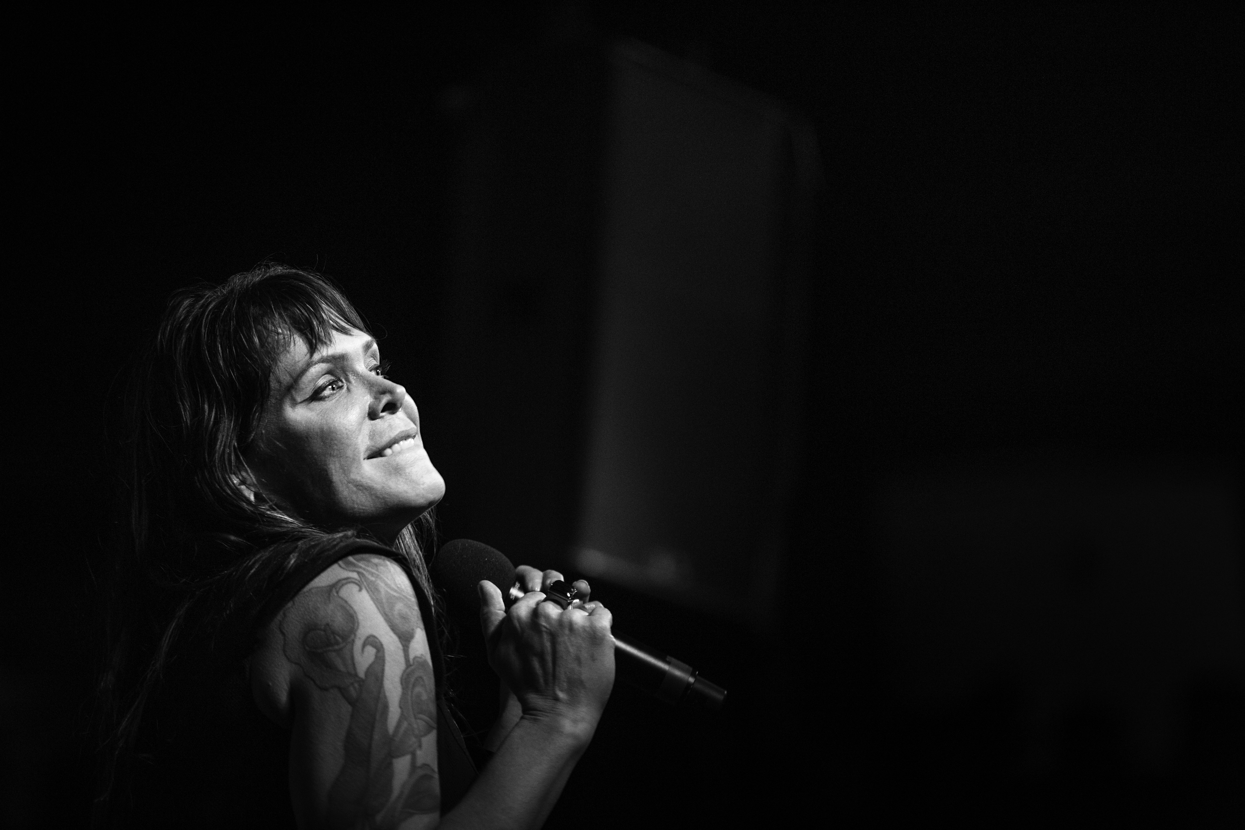 BETH HART