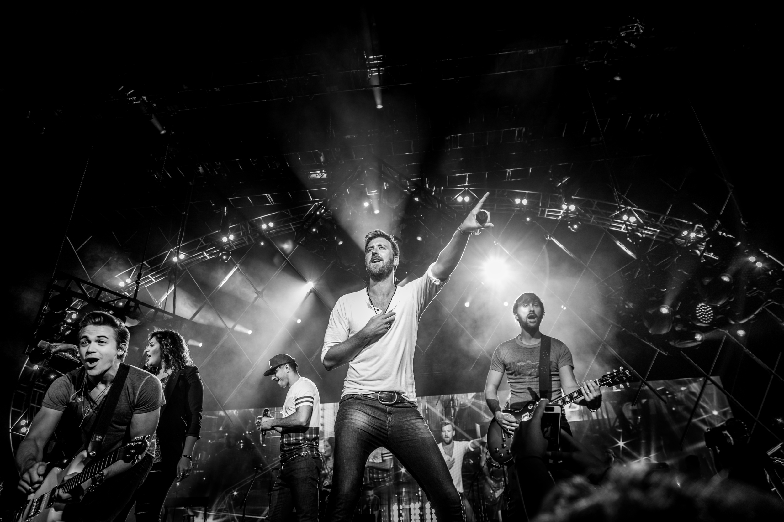 LADY ANTEBELLUM, HUNTER HAYES, SAM HUNT-DETROIT, MI