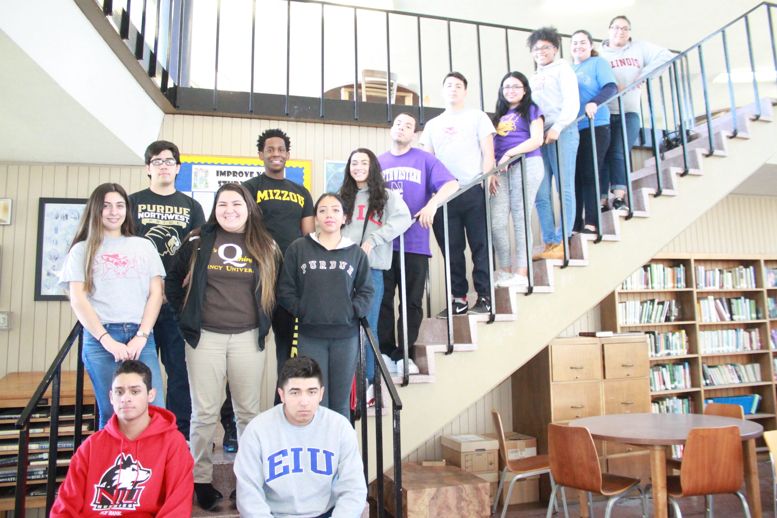 SFDS Seniors during Senior Spirit Week