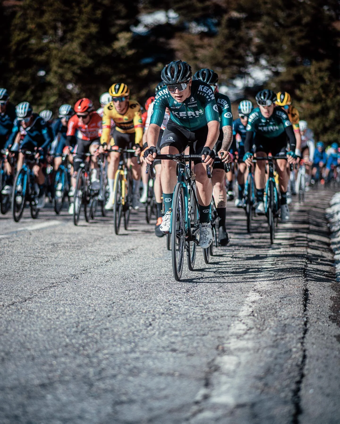 Like every year, the tradition must continue so it was time to watch and cheer at @voltacatalunya 👏🏻👏🏻

#roam247 #nikonz9 #outdoor #nature #hiking #adventure #photography #outdoors #travel #landscape #camping #naturephotography #mountains #cyclin