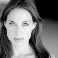 Claire Forlani
