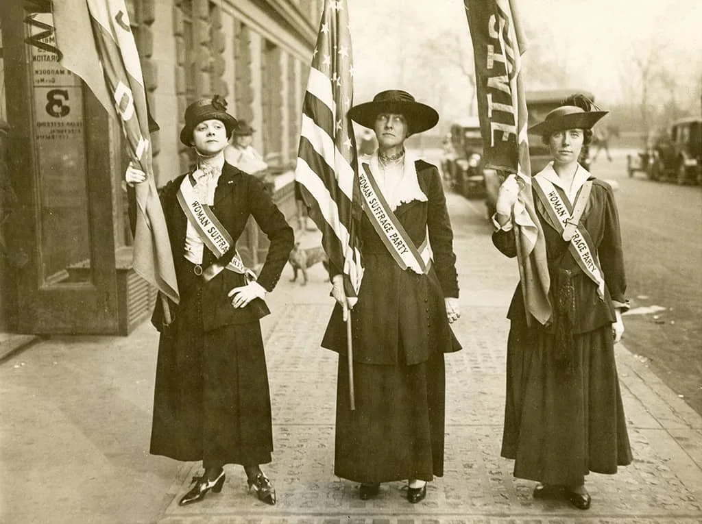 gallery_quakers_womens-suffrage-movement.jpeg