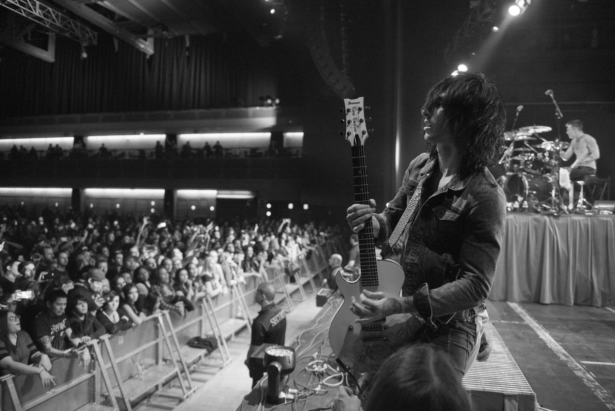 Cameron Liddell of Asking Alexandria performs at The Joint at Hard Rock Hotel & Casino in Las Vegas Saturday, Feb. 6, 2016. Photo by Jason Ogulnik