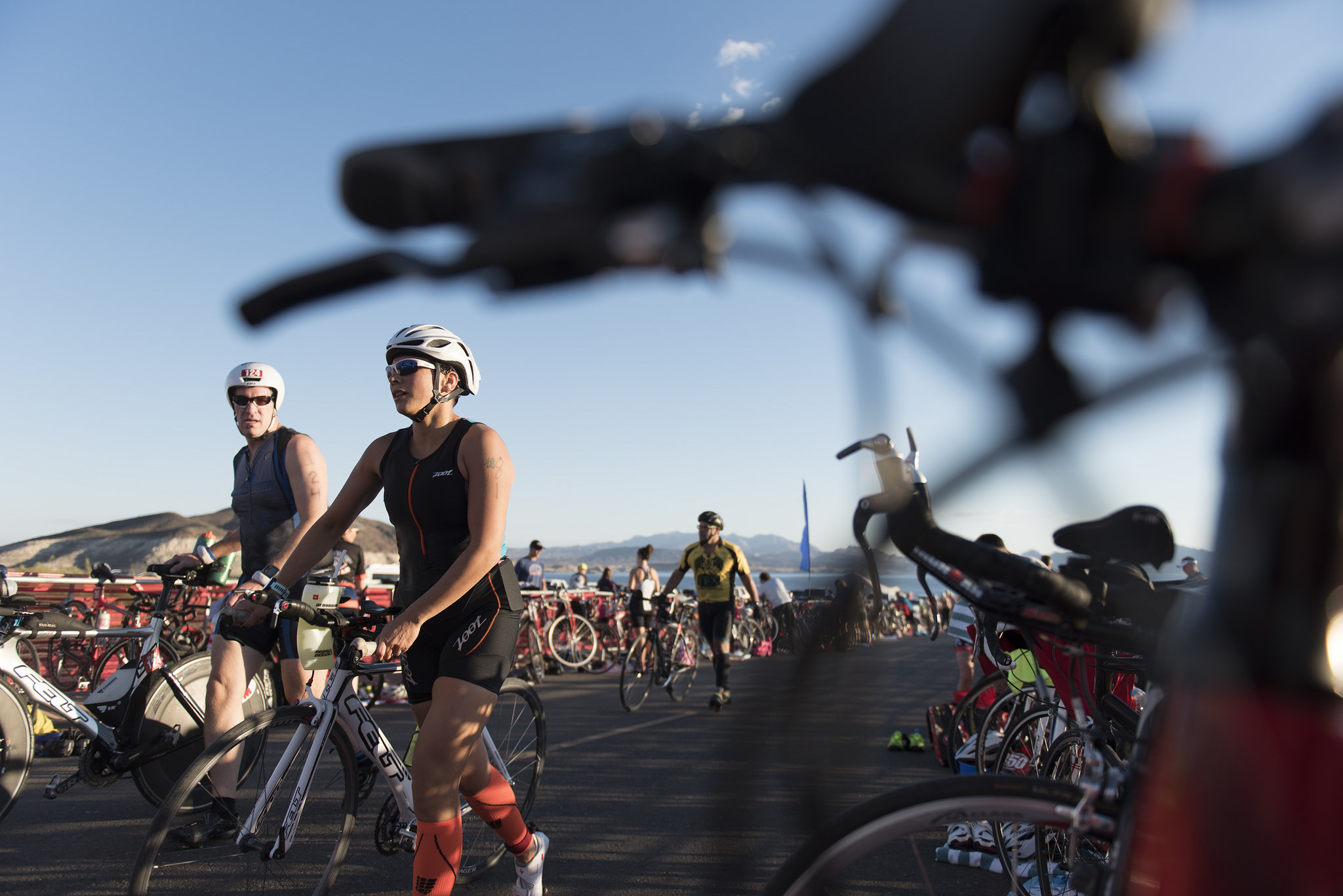 Las Vegas Triathlon participants prepare for the cycling leg of the event at Lake Mead near Boulder City, Saturday, Oct. 1, 2016. Jason Ogulnik/Las Vegas Review-Journal