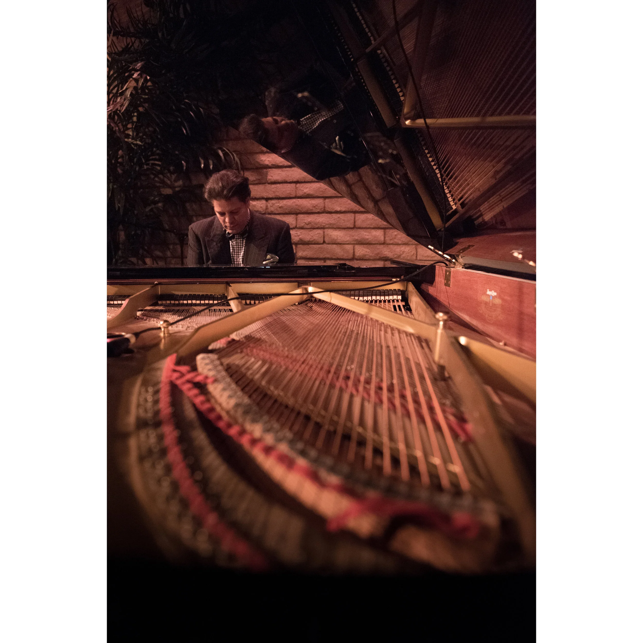 Pianist George Bugatti performs at Bootlegger Bistro in Las Vegas, March 28, 2015.