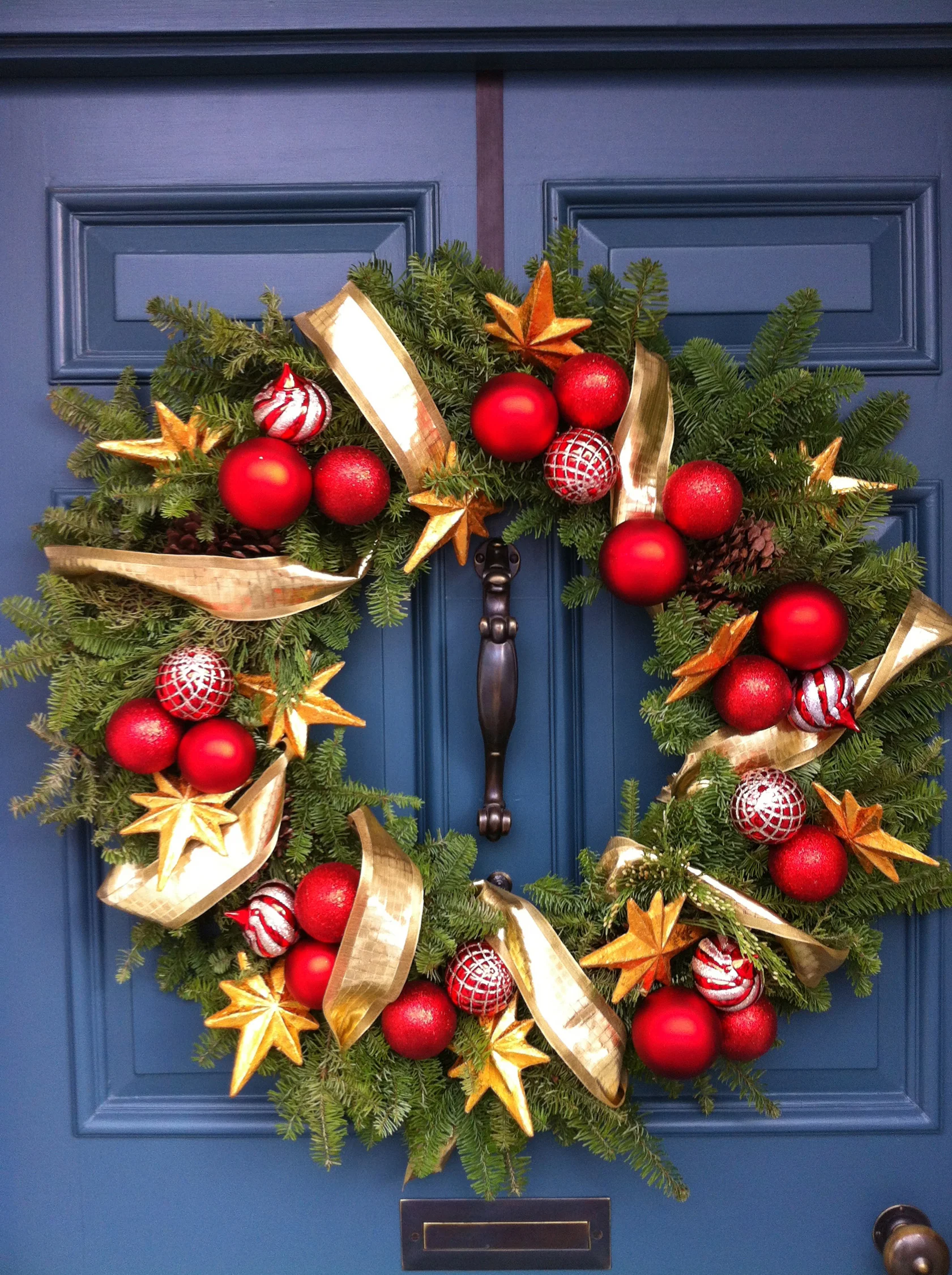 USC Wreath 2011 IMG_1341.jpg