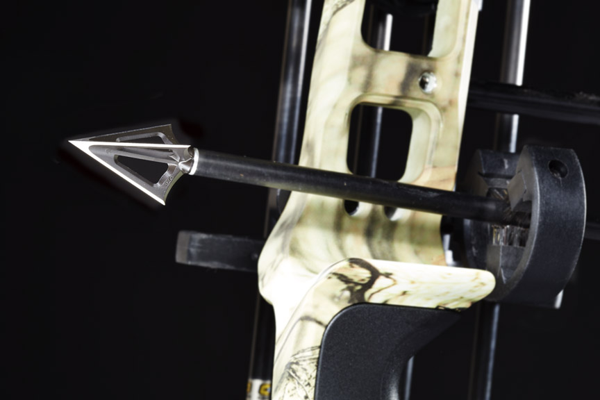 Muzzy Broadhead, 3-blade fixed-blade. 
