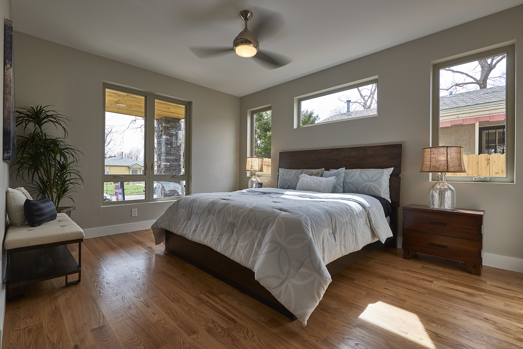 Byron bedroom.jpg