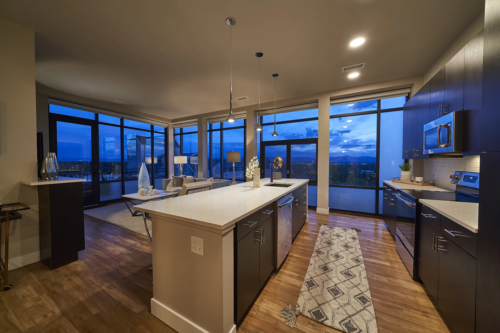 Tom Tallant Photography apartment photography.jpg
