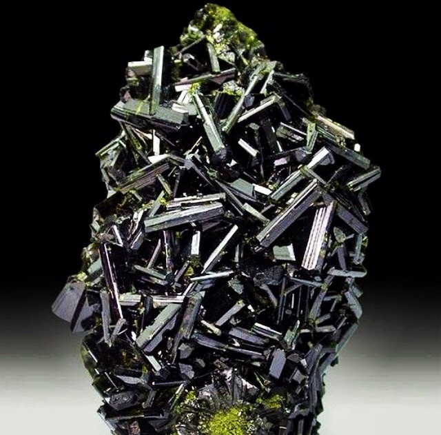 Epidote is the antidote. 