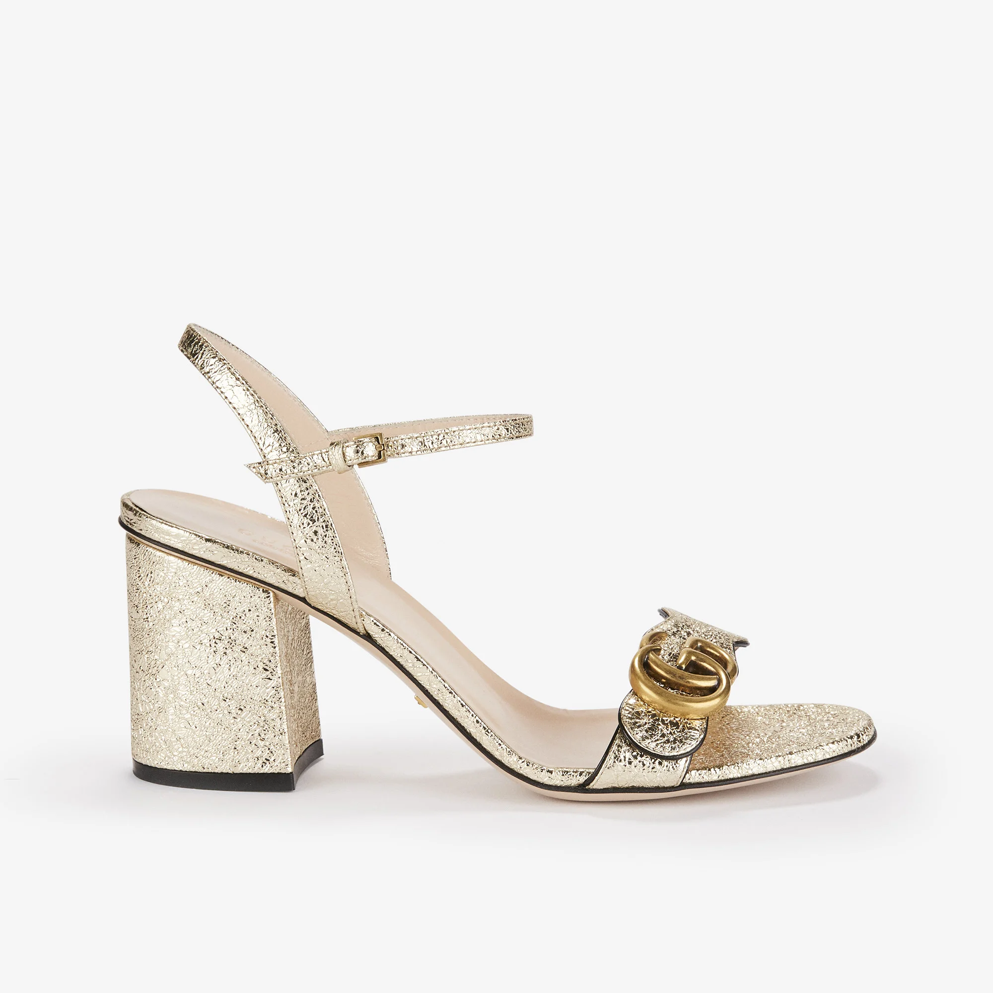 SW46_17_11_22_JT_W-HOLIDAY-DRESSING_GUCCI_RGB.jpg