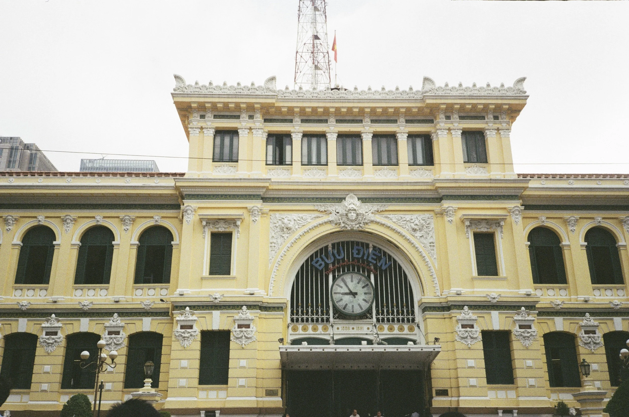 Saigon_01_128.jpg