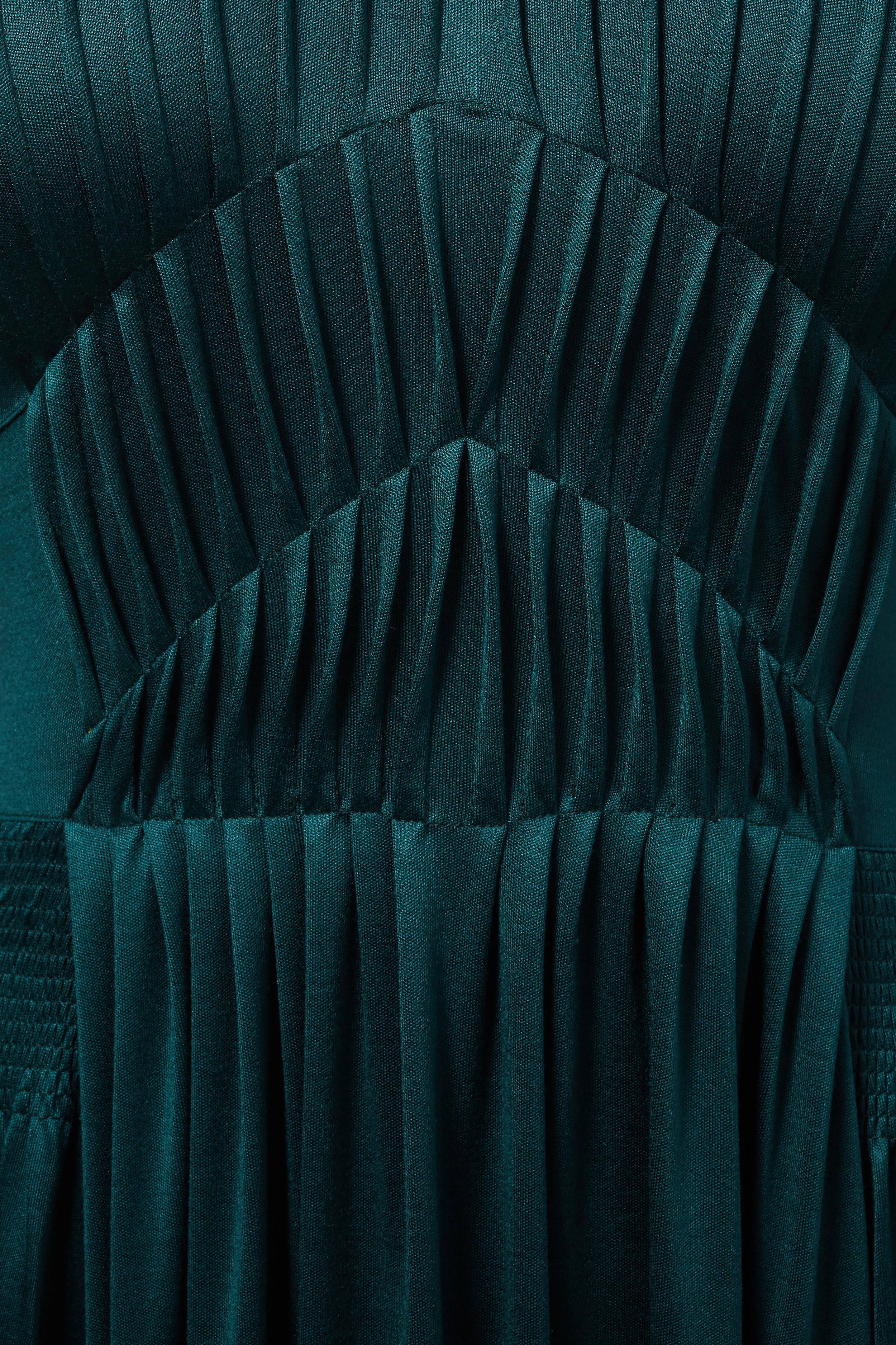 m_4310601200_03.jpg