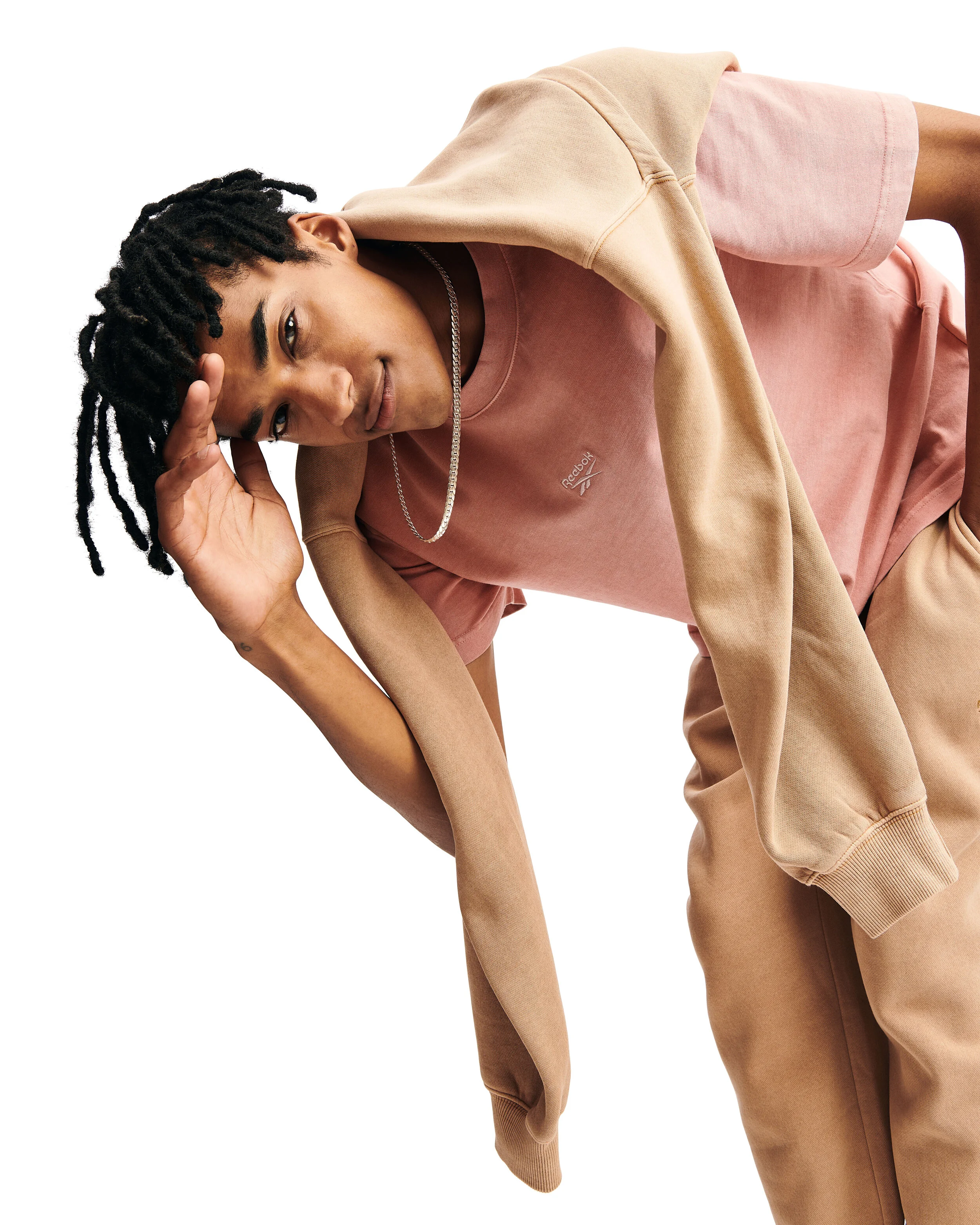 Reebok_BTS_L03_MALE_02223_RGB.jpg