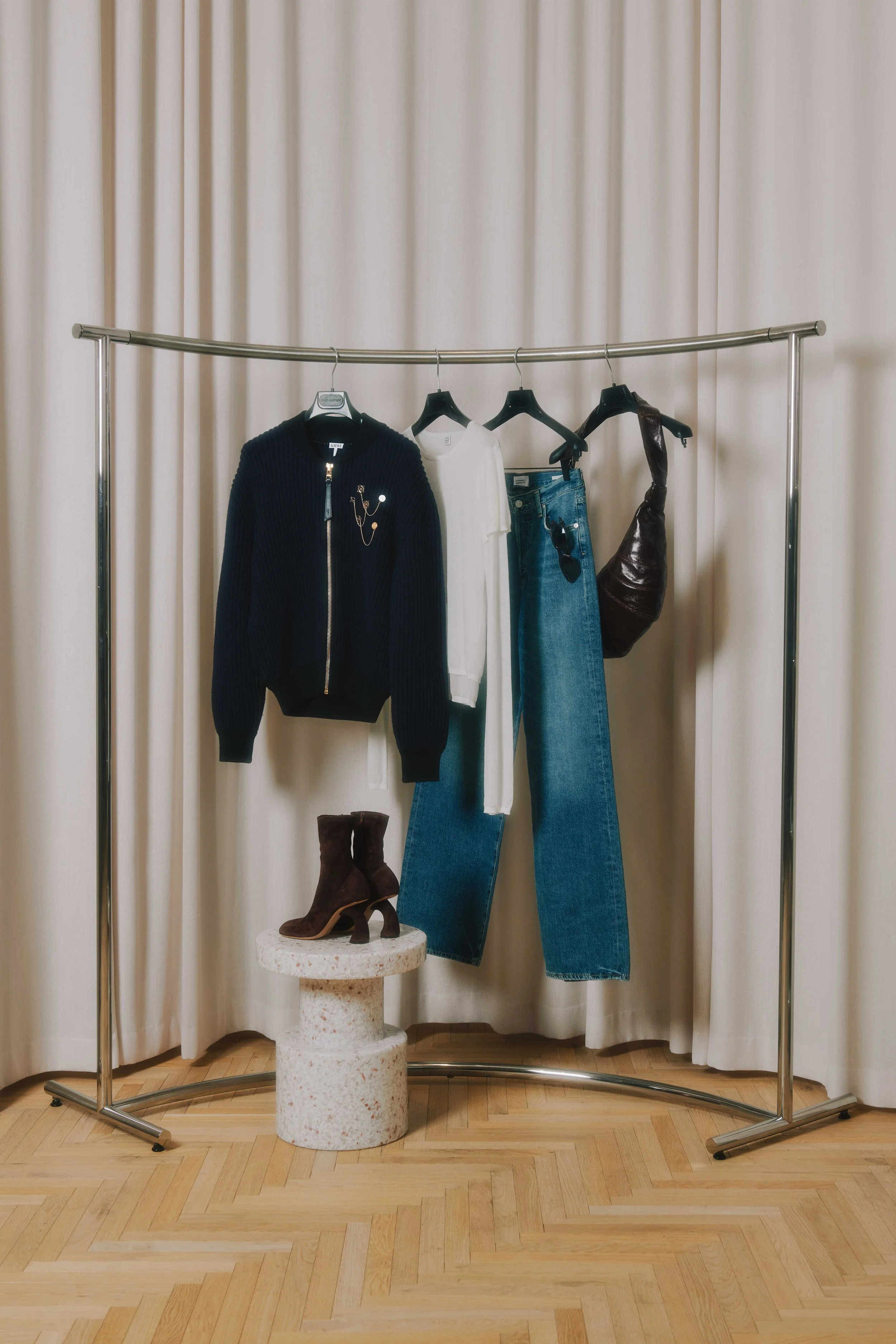 24_09_05_WaysToWear_BootOfTheSeason_Look-2.jpg
