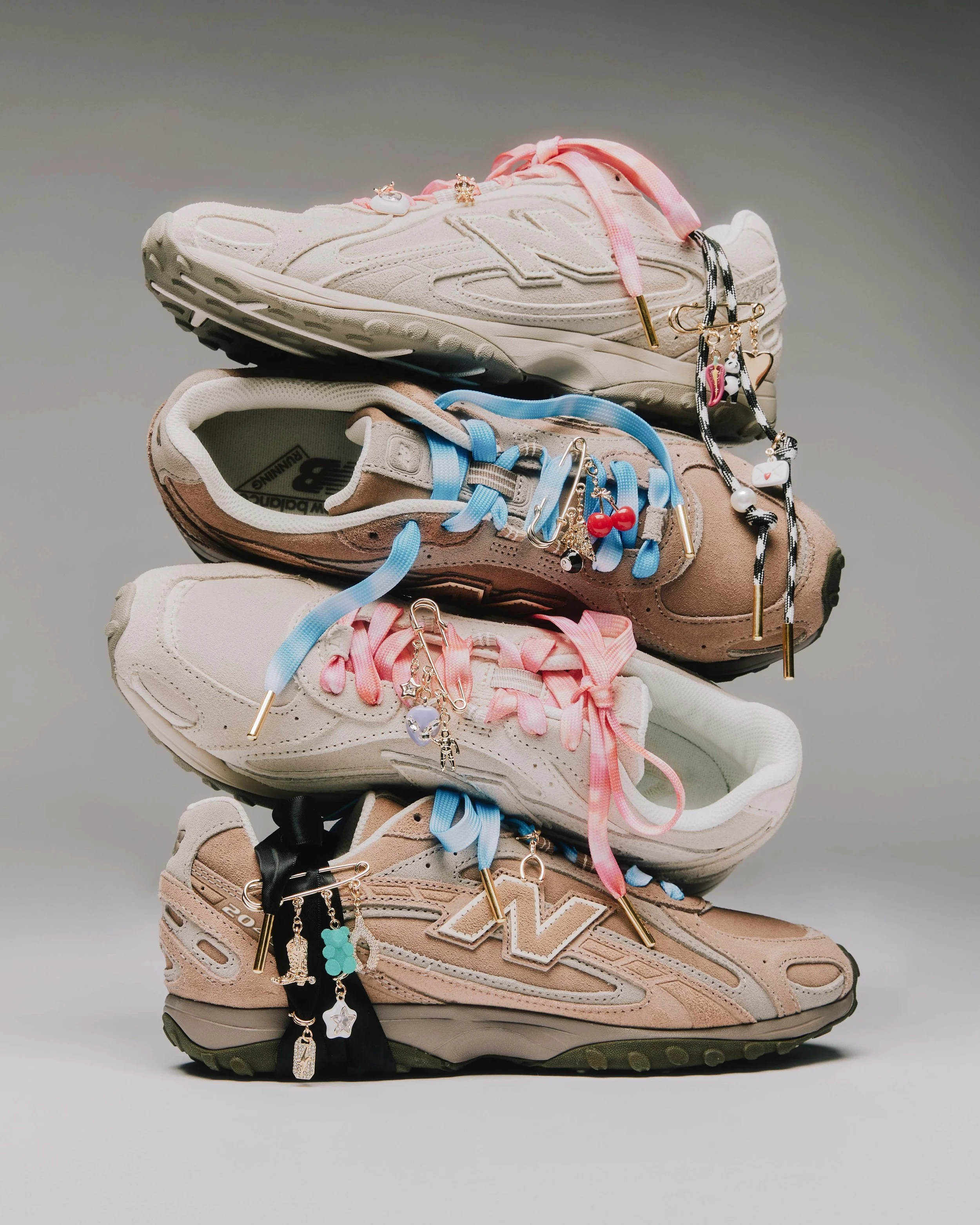26_08_28_JT_ShoeCharms_Group_01_4x5_4x5.jpg