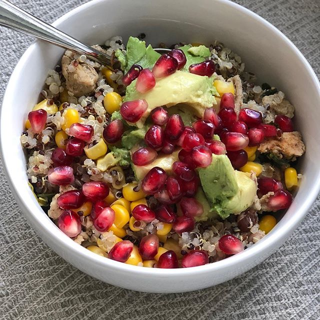 This Pomegranate & Avocado Bowl hits the spot! Antioxidants + Heathy Fats + Protein Packed ππΌ Recipe coming to the blog soon ππΌ Need help navigating your health journey? Send me a message! #wellnessmeetsbeauty