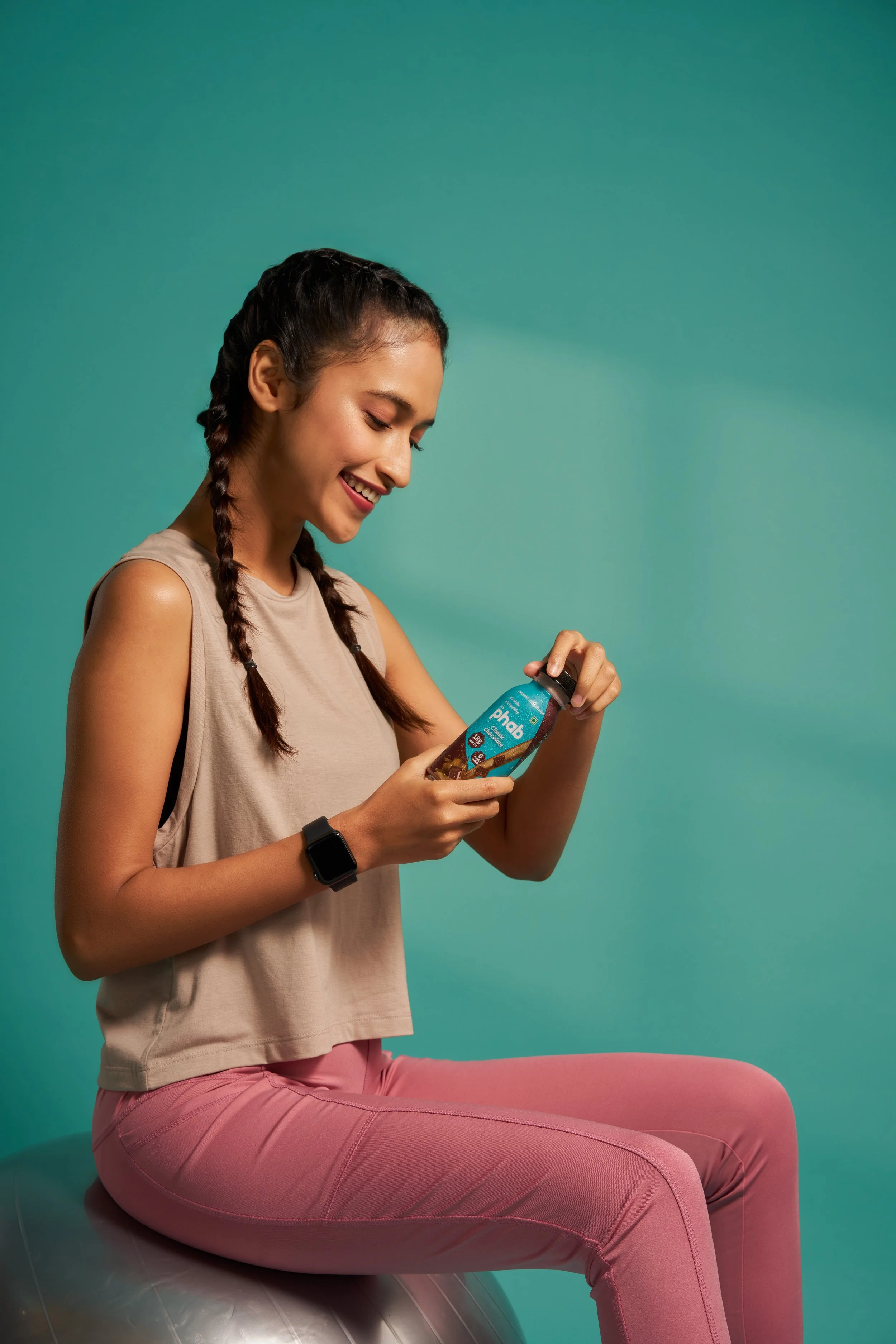 Get Phab_1807202302760126.jpg