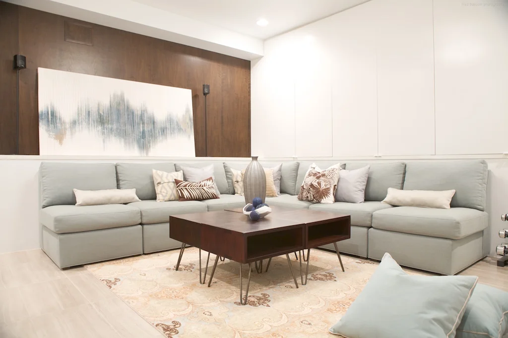 Brooklyn Brownstone Interior Design Project: 3 floors of interior design and decor. Photo credit: Niya Bascom Photography. Please do not use images without express written permission from Ishka Designs or Niya Bascom