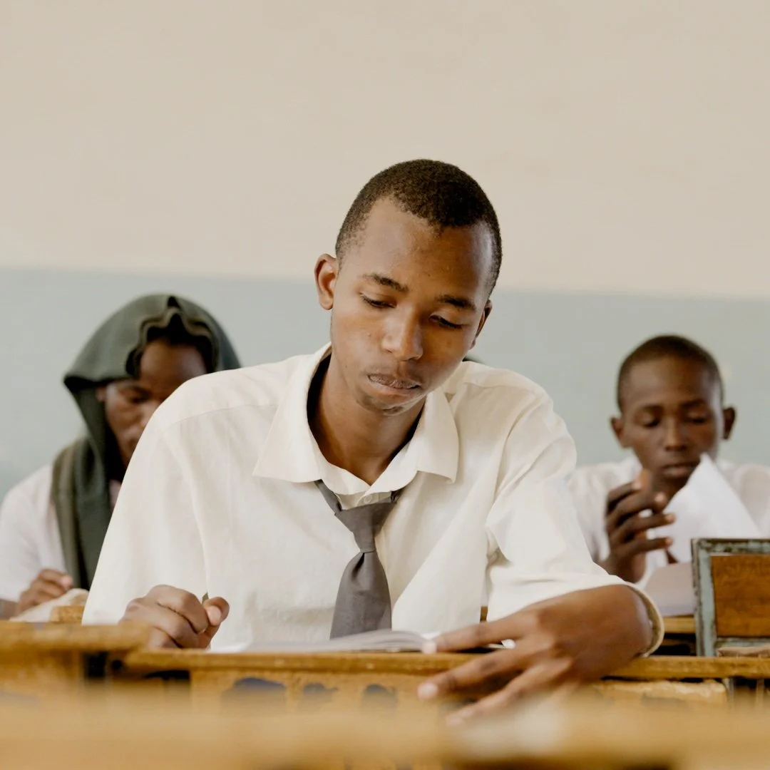 Still from a project about connectivity in Tanzania. Shot with Frank Papushka one hour south of Arusha.