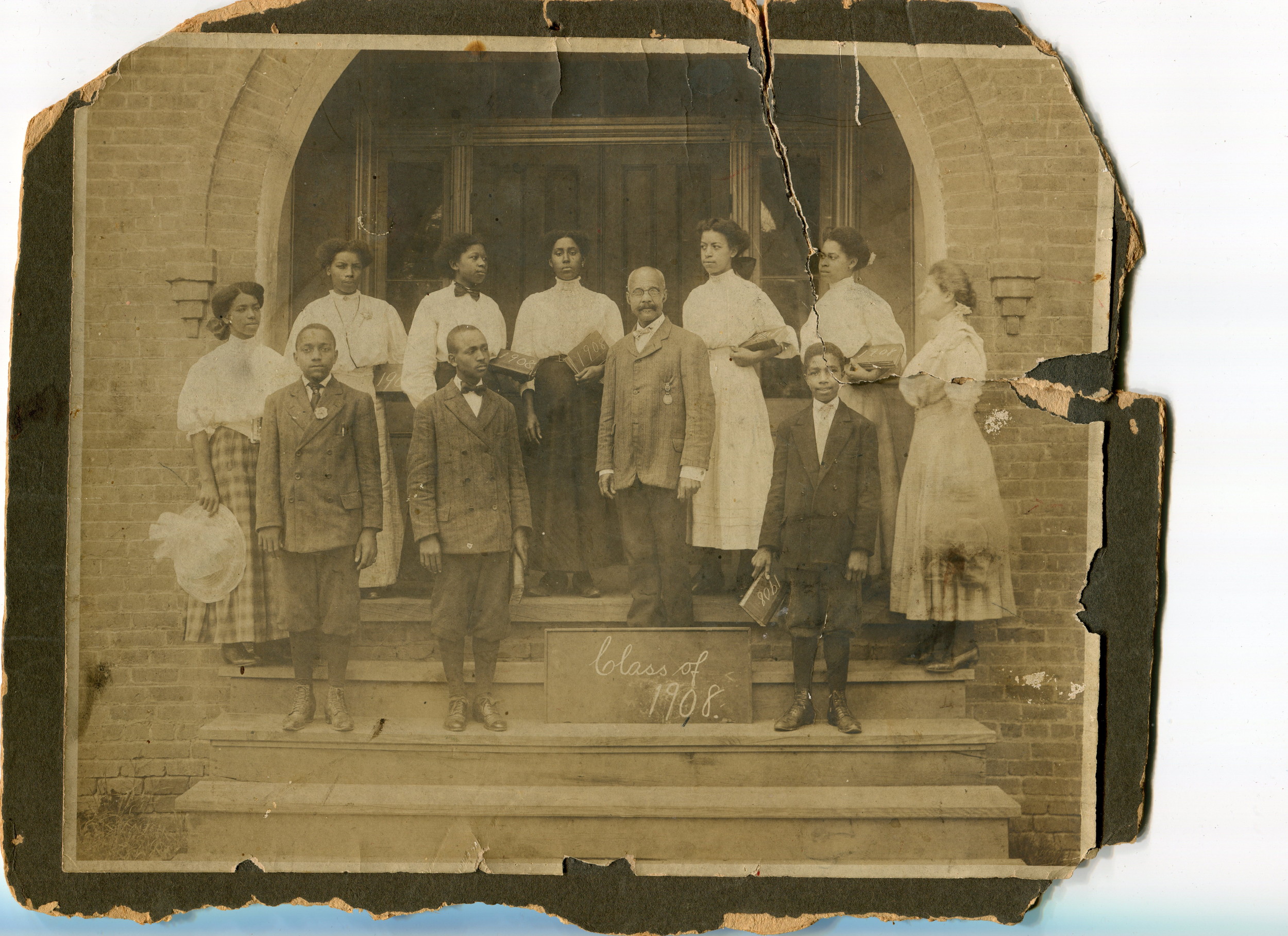 Tonsler 1908 grad.jpg