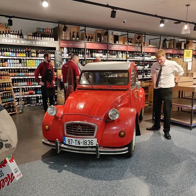 Only in Mullingar! (or perhaps in every @supervalu_irl) π