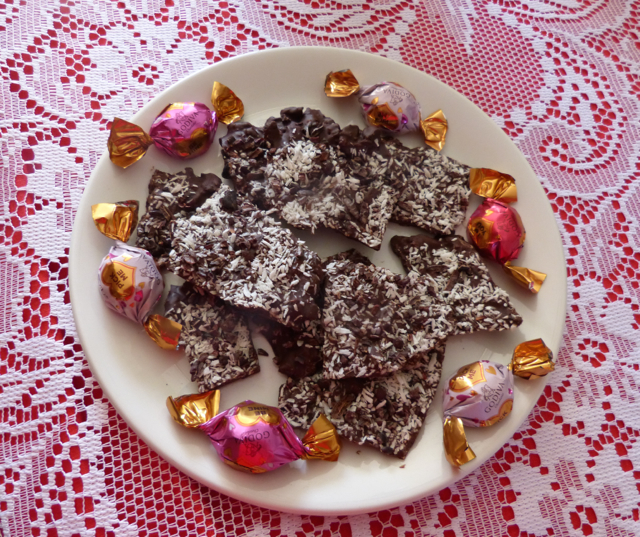 Gourmet Style Chocolate BarkPhoto by Sue Van Slooten