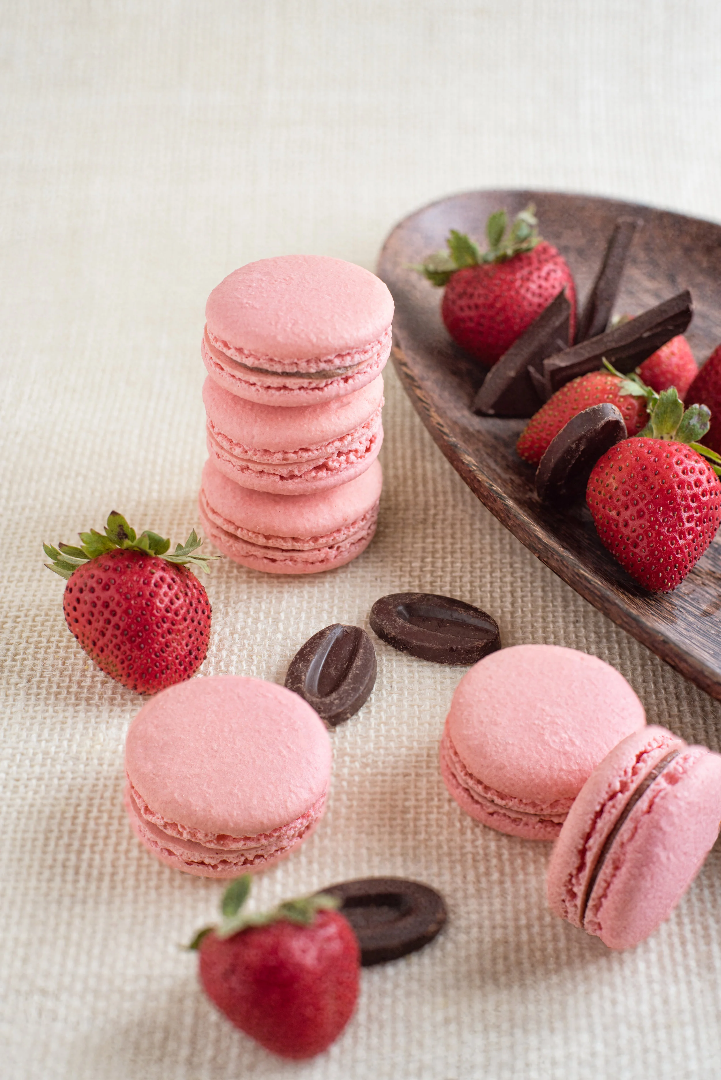 MacaronBar_StrawberryChoc.jpg