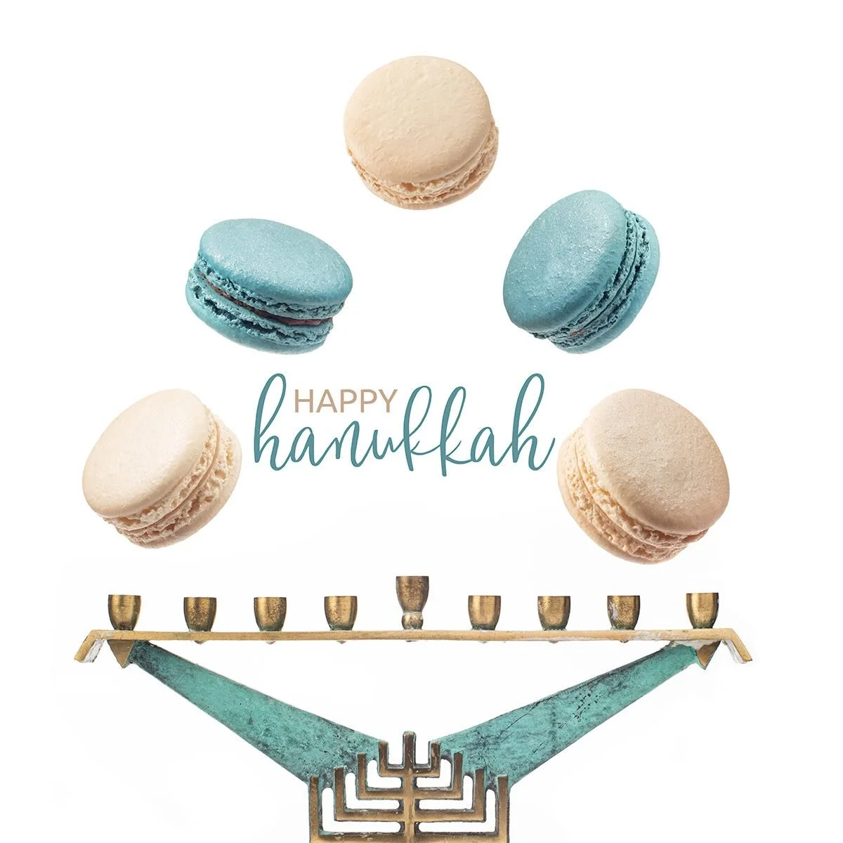 Happy Hanukkah! Wishing all a holiday filled with light 🕎

#macaronbar #hanukkah #macarons