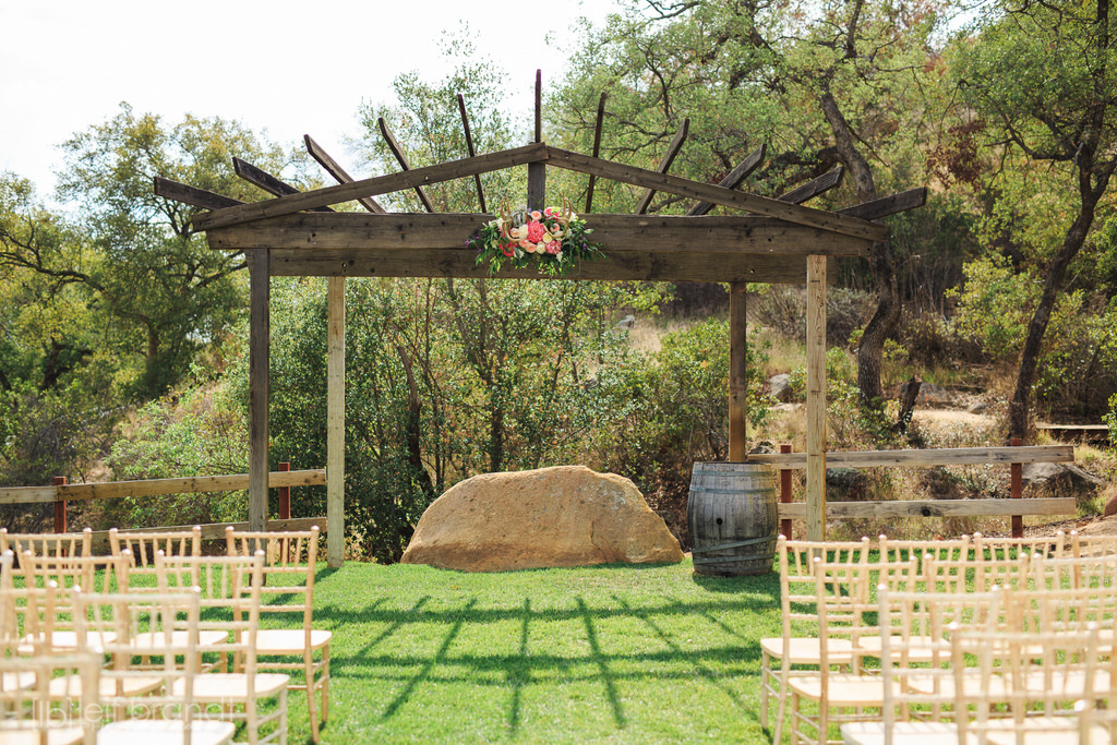 008_Torrez_Retro_Ranch_Wedding.jpg