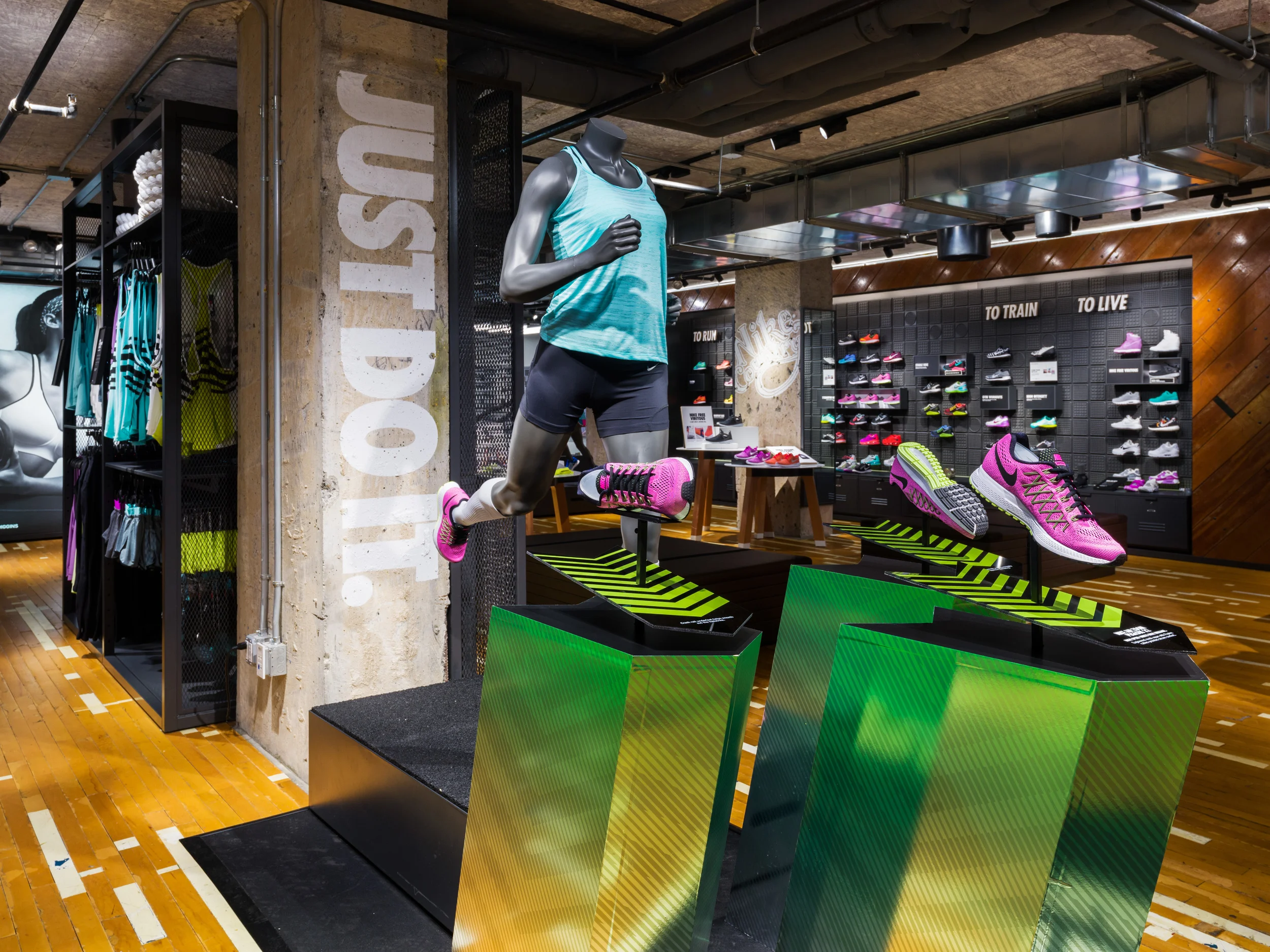 20150608_nike_ues_pegasus32_0000111.jpg
