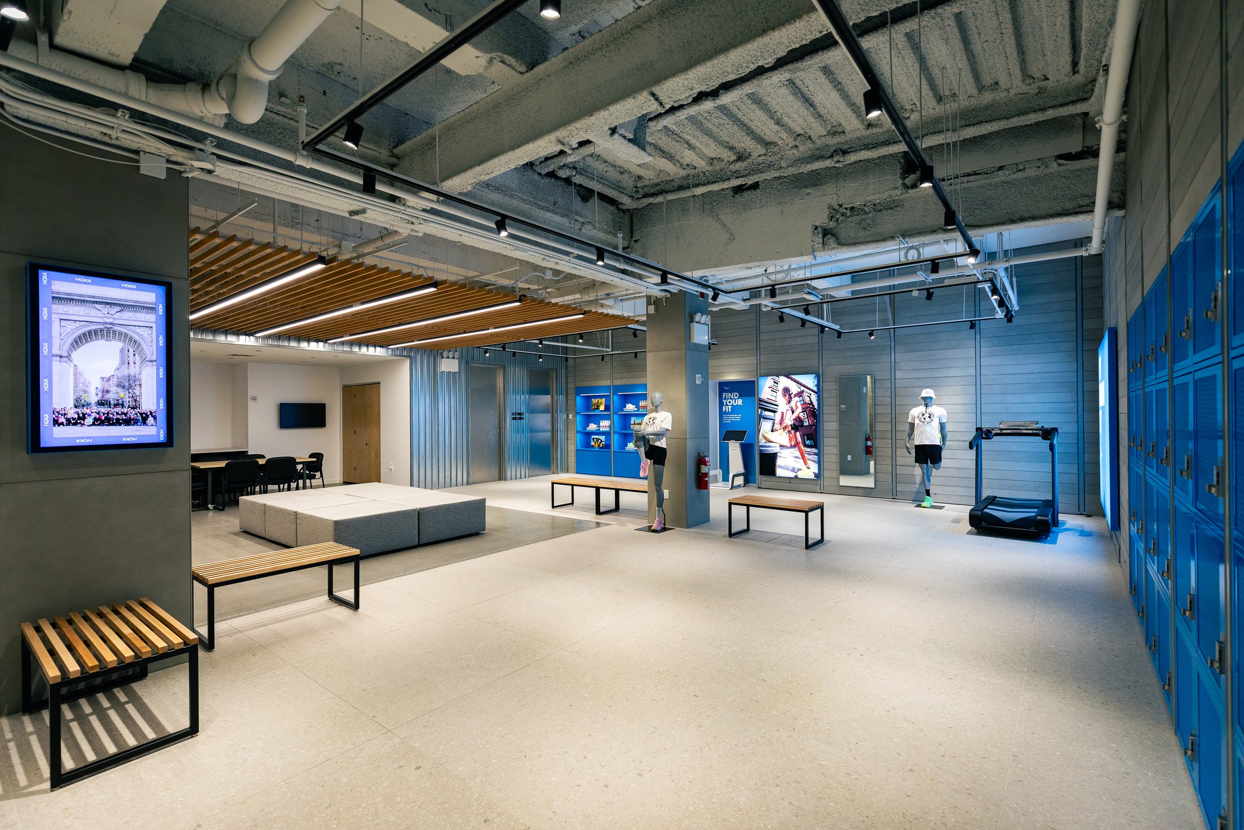 HOKA_5TH-AVE_FLAGSHIP_PARISE_06.05.24_13.jpg