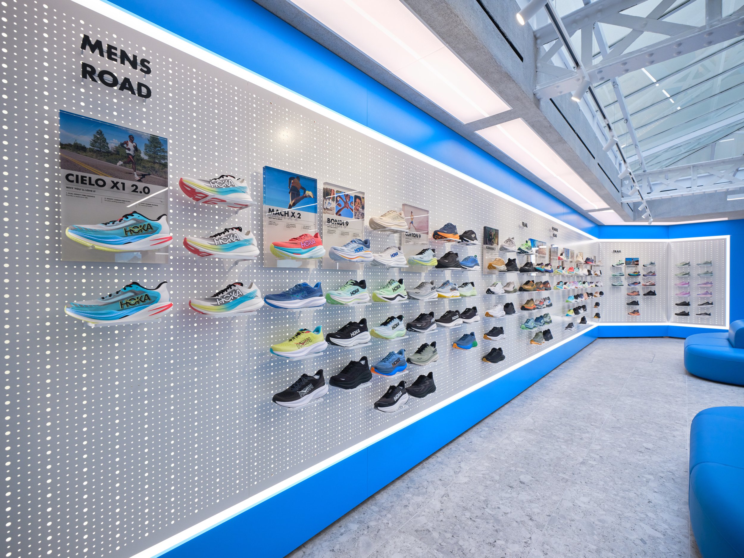 HOKA_ONE 54.jpg
