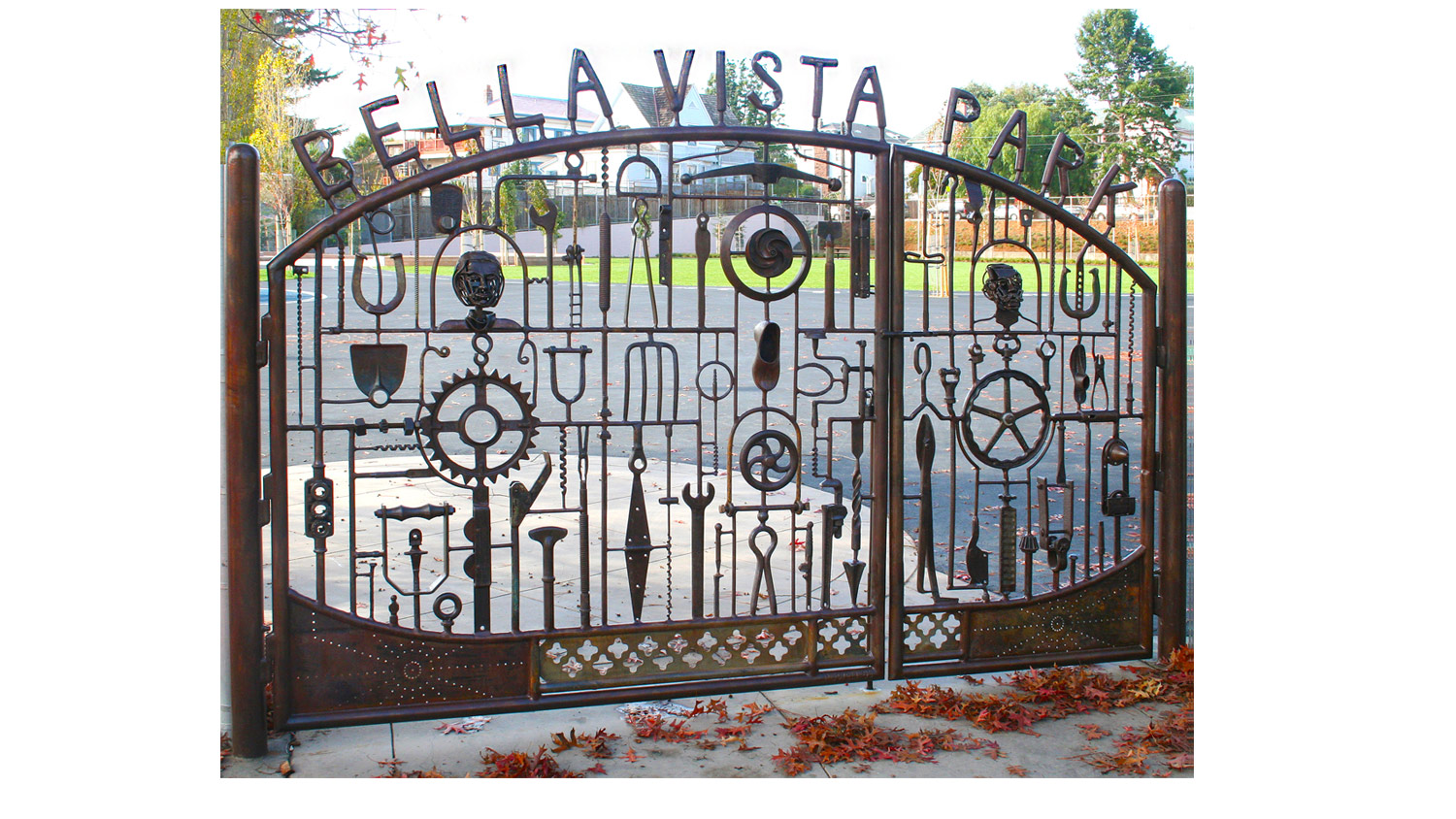 Bella Vista Park Gate