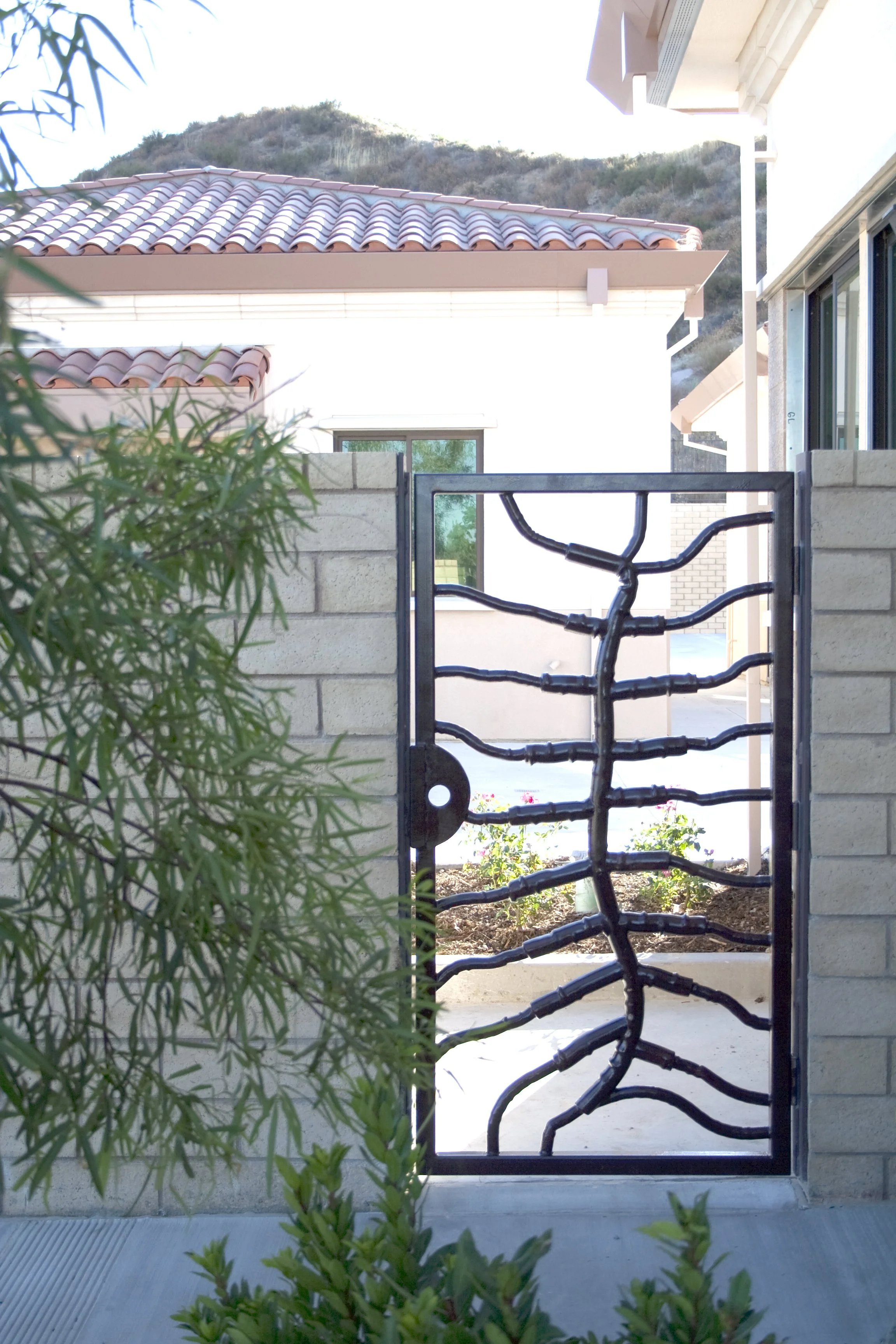 Cul de Sac Gates 6.jpg